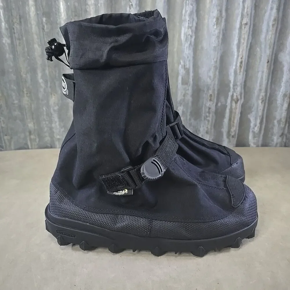 Neos Voyager Glacier Trek Cleats Overshoes Black Waterproof Sz L (US9.5-11)